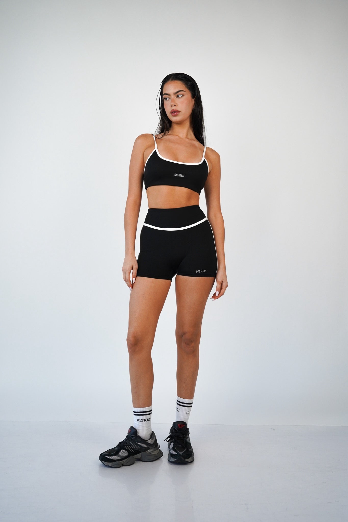 שורט Ellén Black