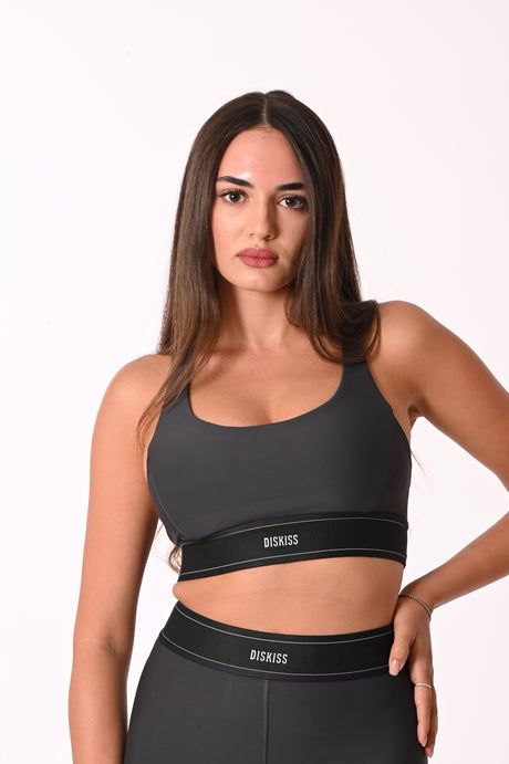 טופ Madison Gray