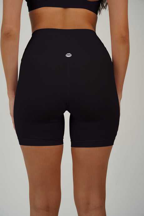 שורט Milan Black