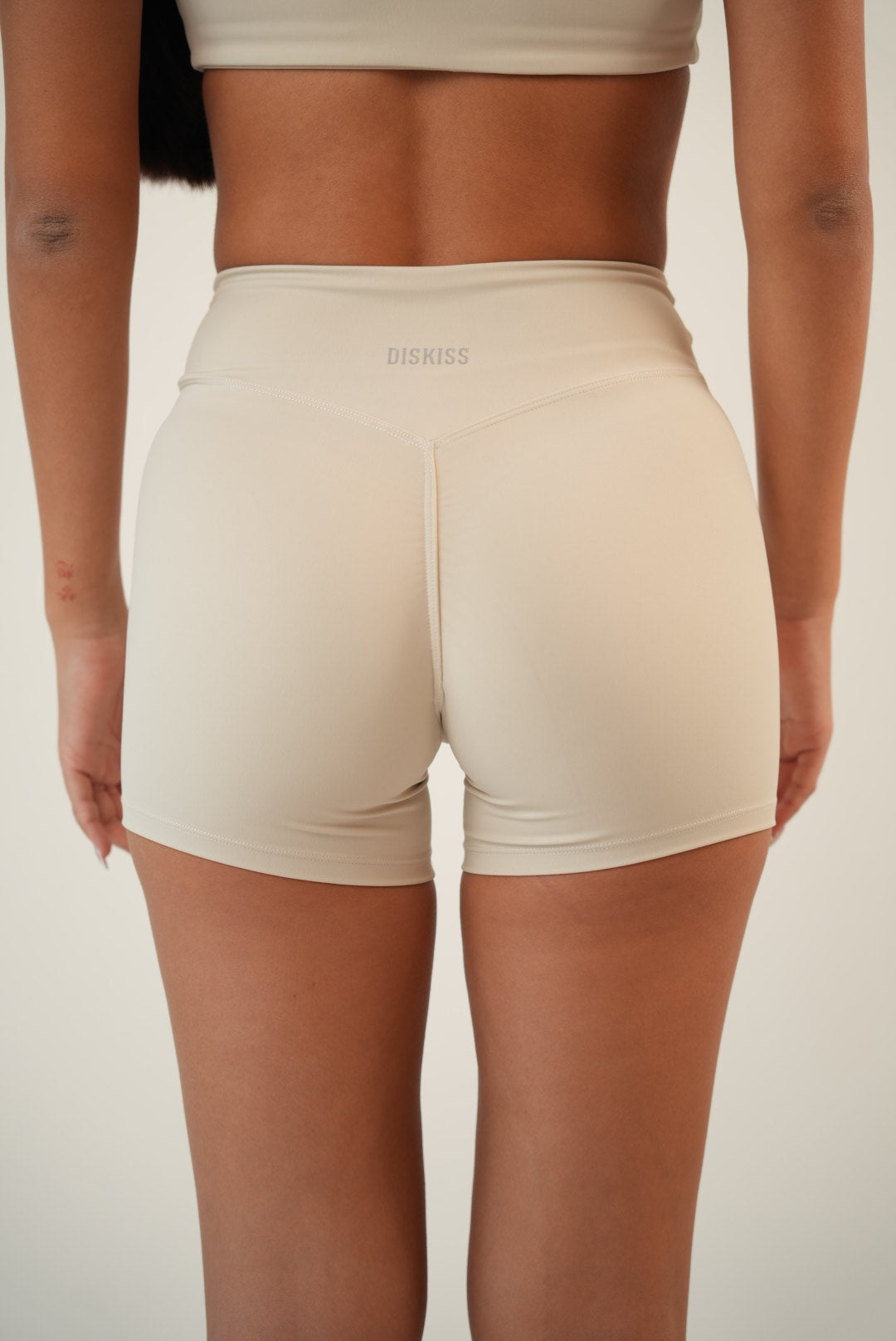 טייץ קצר Èlevé Cremè Cloud