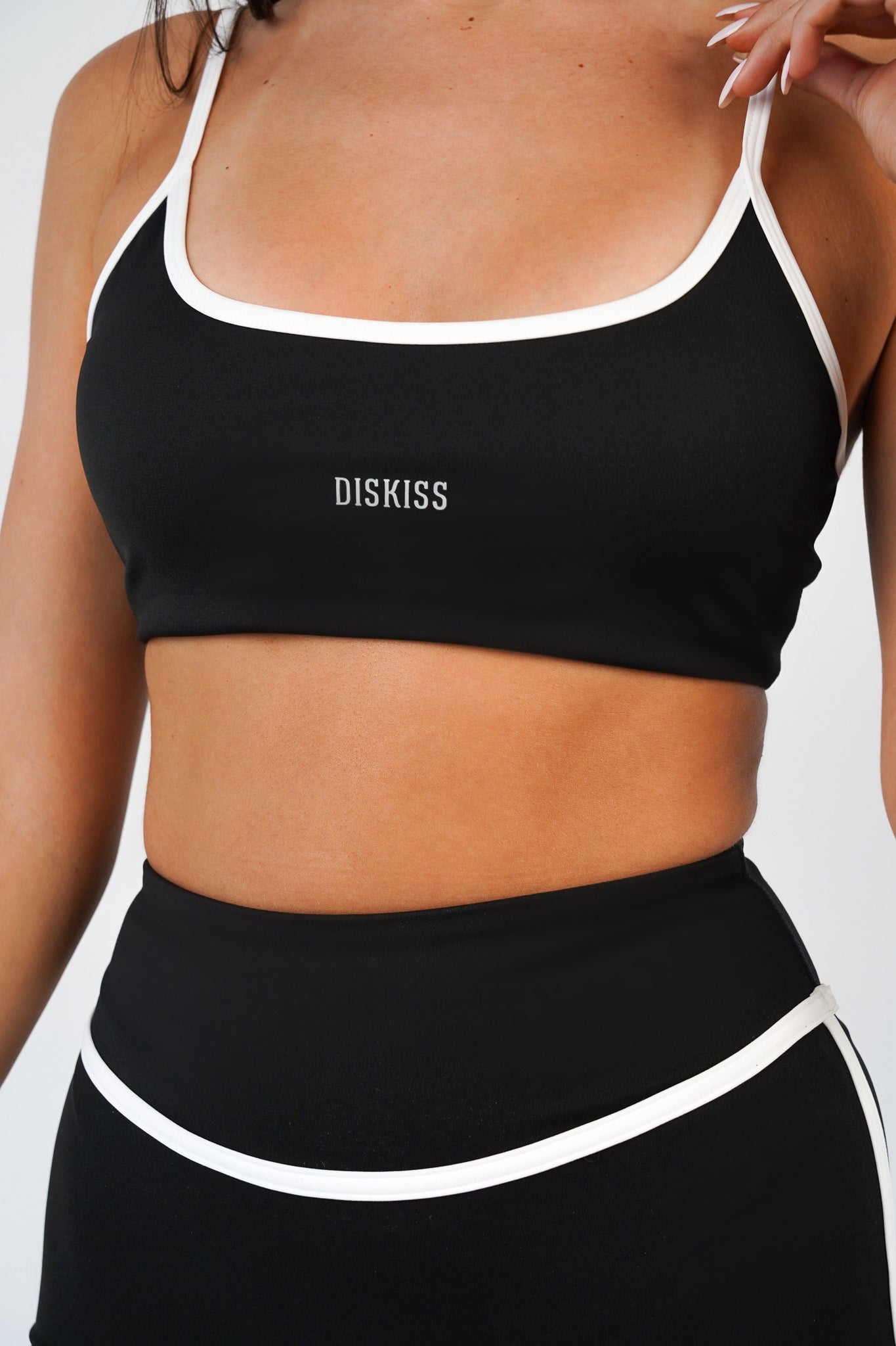 Top Ellén Black